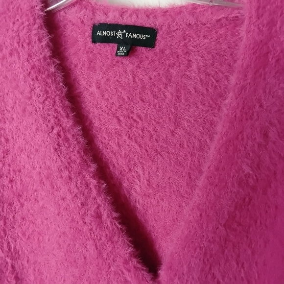 Almost Famous Women's Pink V-Neck Botton Fuzzy Long Sleeve Cardigan Sweater XL - Picture 3 of 7
